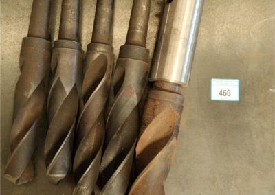 460